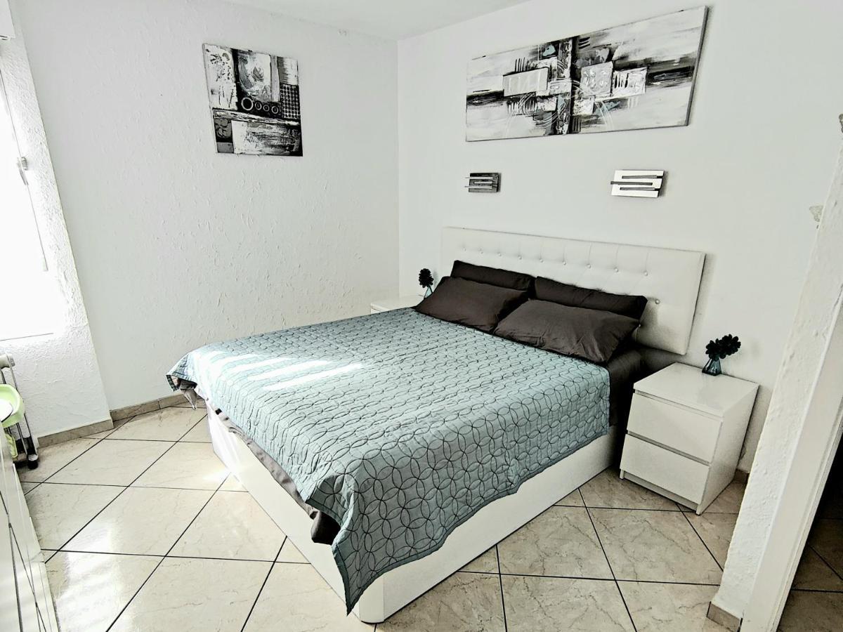 Minerva 1-Bedroom Close To The Beach Park Etc Benalmadena Luaran gambar